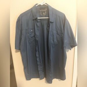 Men’s Kuhl shirt